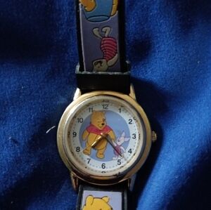 Vintage Winnie the Pooh Watch